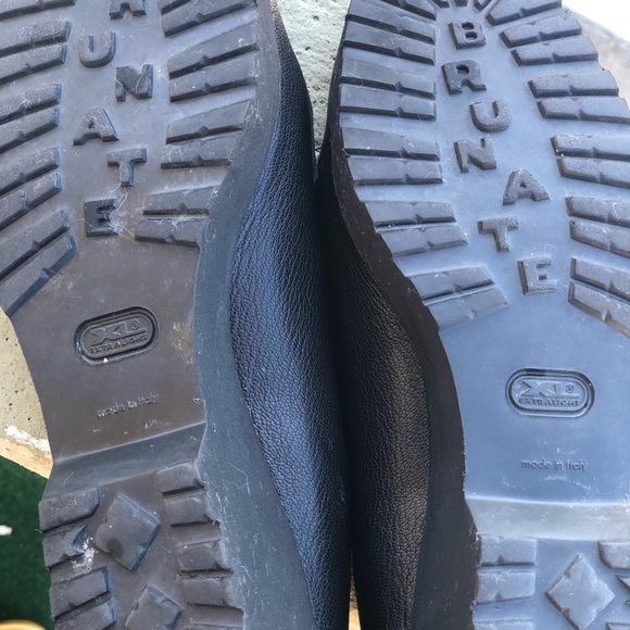 Brunate loaters made in Italy, Getting dressed is all about feeling your best. - Picture 6 of 11